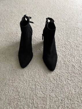 Stuart Weitzman Black Suede Pointed-Toe Ankle Booties